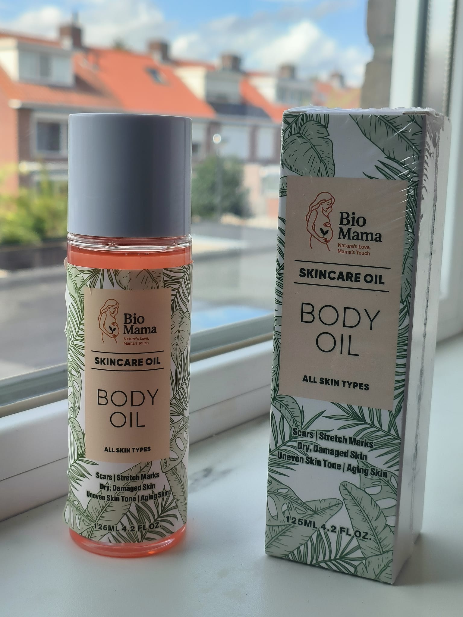 Bio Mama anti-striae olie fles met natuurlijke ingrediënten